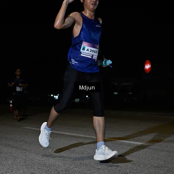 Runner Photo 7440102