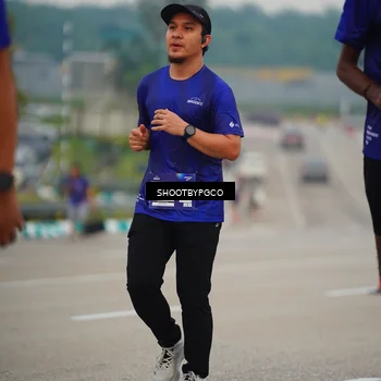 Runner Photo 7440134