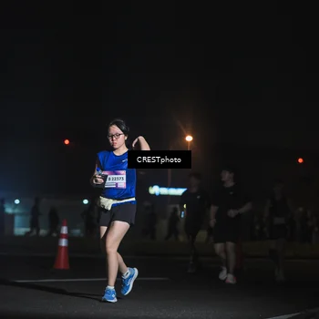 Runner Photo 7440138