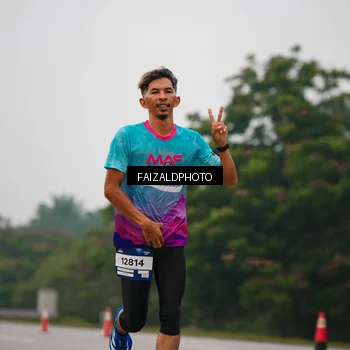 Runner Photo 7440158