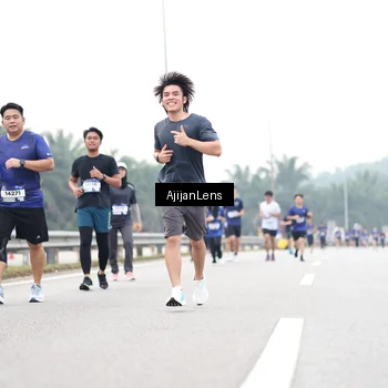 Runner Photo 7440174