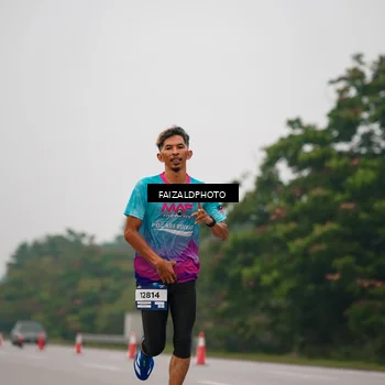 Runner Photo 7440188