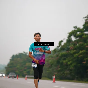 Runner Photo 7440189