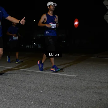Runner Photo 7440202