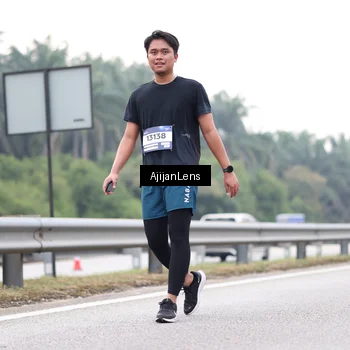 Runner Photo 7440261