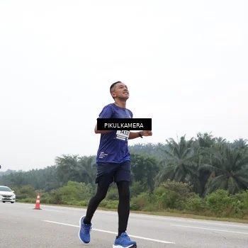 Runner Photo 7440282