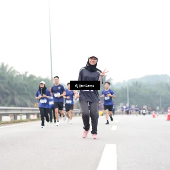 Runner Photo 7440288
