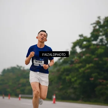 Runner Photo 7440300