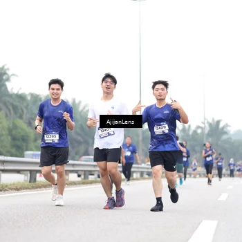 Runner Photo 7440333