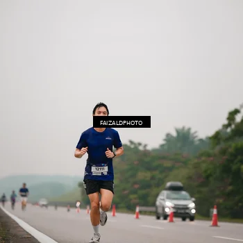 Runner Photo 7440336