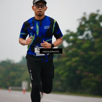 Runner Photo 7440338