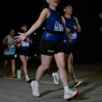 Runner Photo 7440341