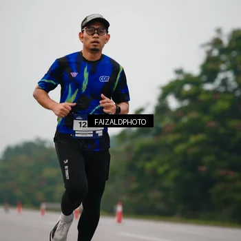 Runner Photo 7440344