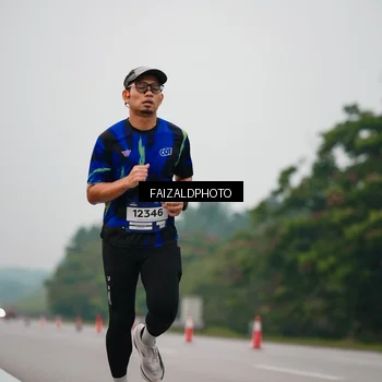 Runner Photo 7440351