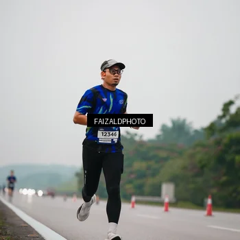 Runner Photo 7440361