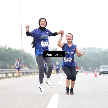 Runner Photo 7440364