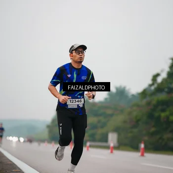Runner Photo 7440366