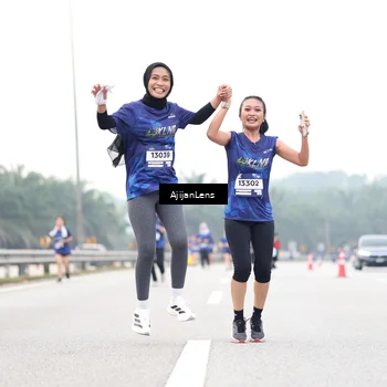 Runner Photo 7440368