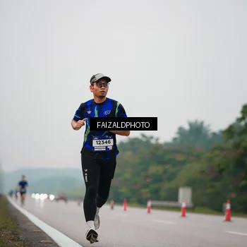 Runner Photo 7440379
