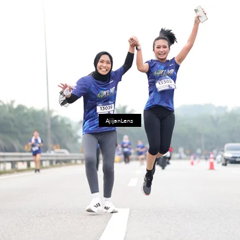Runner Photo 7440380