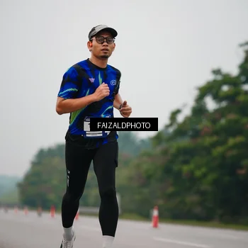 Runner Photo 7440382