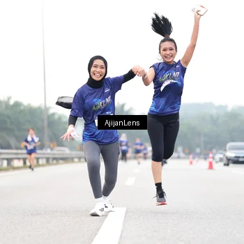Runner Photo 7440389