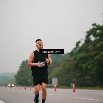 Runner Photo 7440391