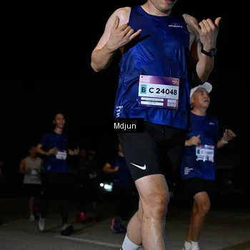 Runner Photo 7440396