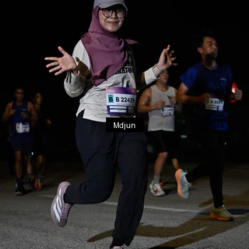 Runner Photo 7440425