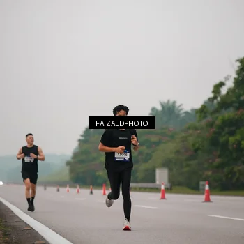 Runner Photo 7440521