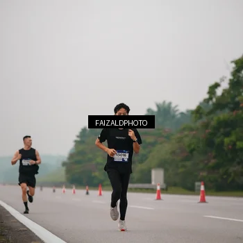 Runner Photo 7440528