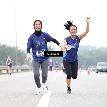 Runner Photo 7440530