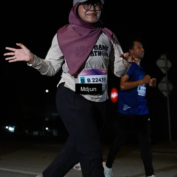 Runner Photo 7440541