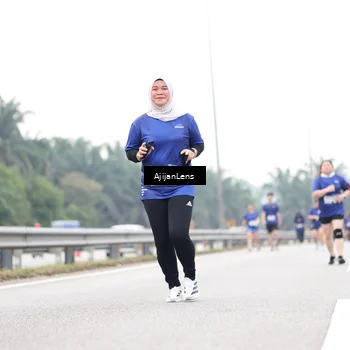Runner Photo 7440546