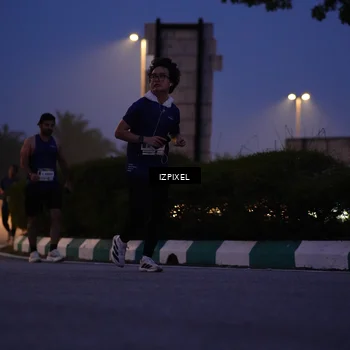 Runner Photo 7440558