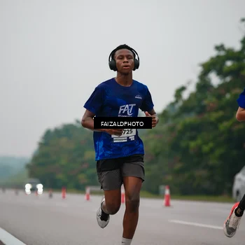 Runner Photo 7440564