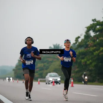 Runner Photo 7440567