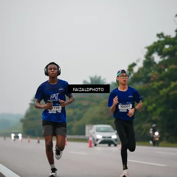 Runner Photo 7440568