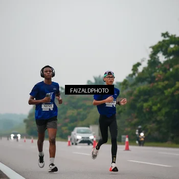 Runner Photo 7440582
