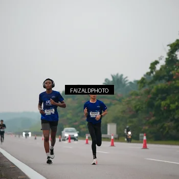 Runner Photo 7440583