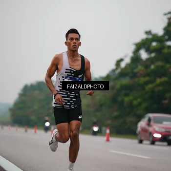 Runner Photo 7440602