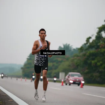 Runner Photo 7440615