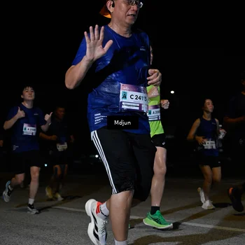 Runner Photo 7440628