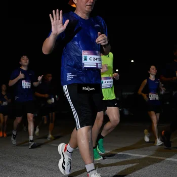 Runner Photo 7440629