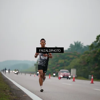 Runner Photo 7440631