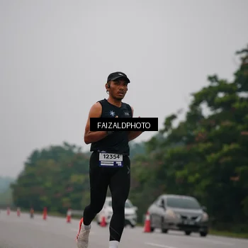 Runner Photo 7440651