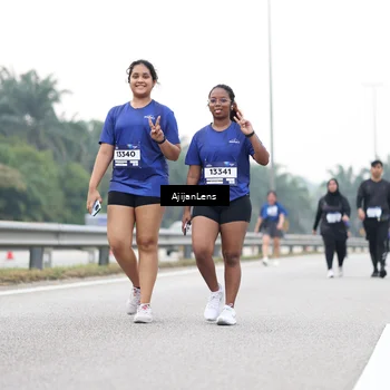 Runner Photo 7440662