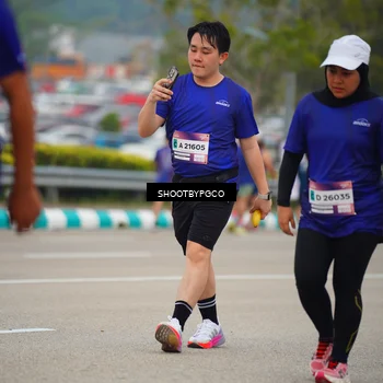 Runner Photo 7440668