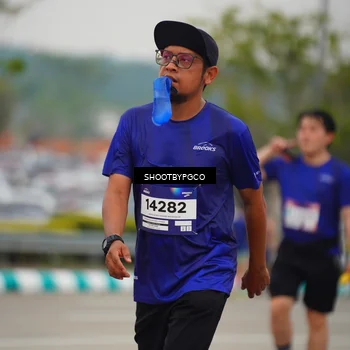 Runner Photo 7440676