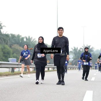 Runner Photo 7440680